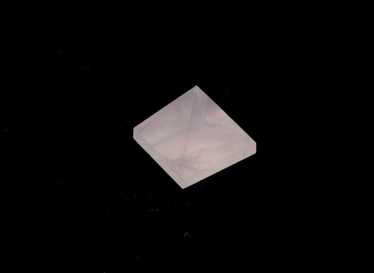 P002